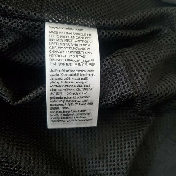 Calvin Klein Jeans Men's Full Zip Hooded Windbreaker Jacket Black 2490 0029 010 - Picture 9 of 16